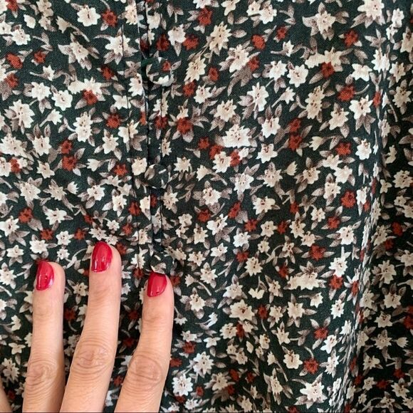 Morning Mist Green Floral Button Long Sleeve Dress - Picture 5 of 7